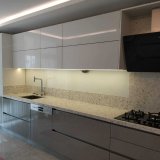 Cam Kapaklı Mutfak Modeli