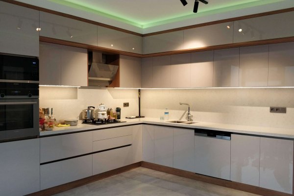 Kaşmir Tavana Kadar Mutfak Modeli